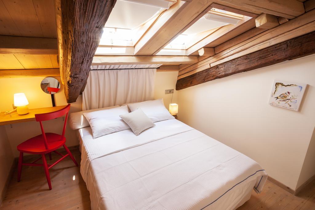 Nafplion 1841 Hotel Bilik gambar